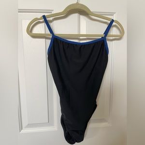 Miraclesuit one piece size 8